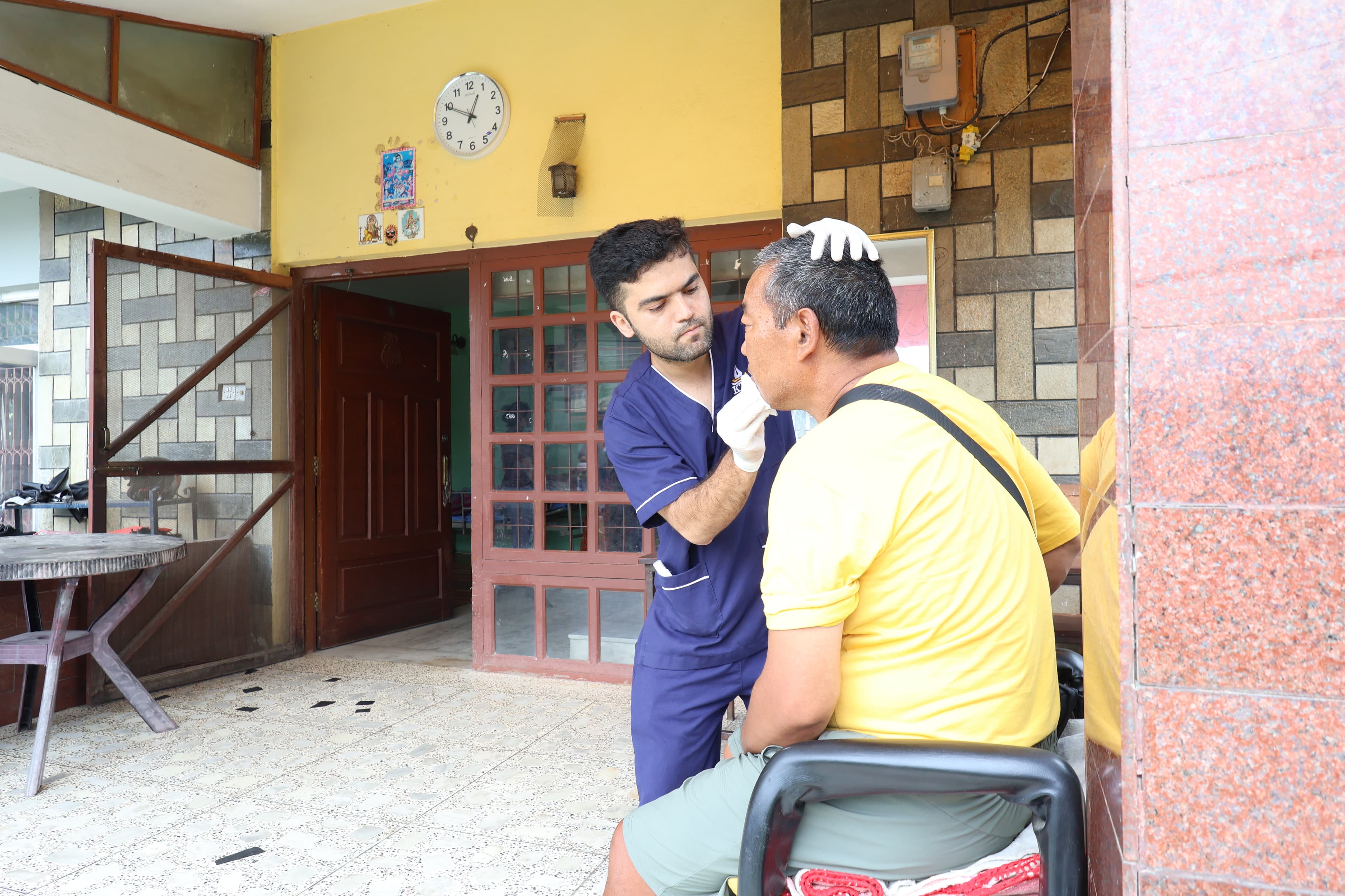 nurse visiting a home